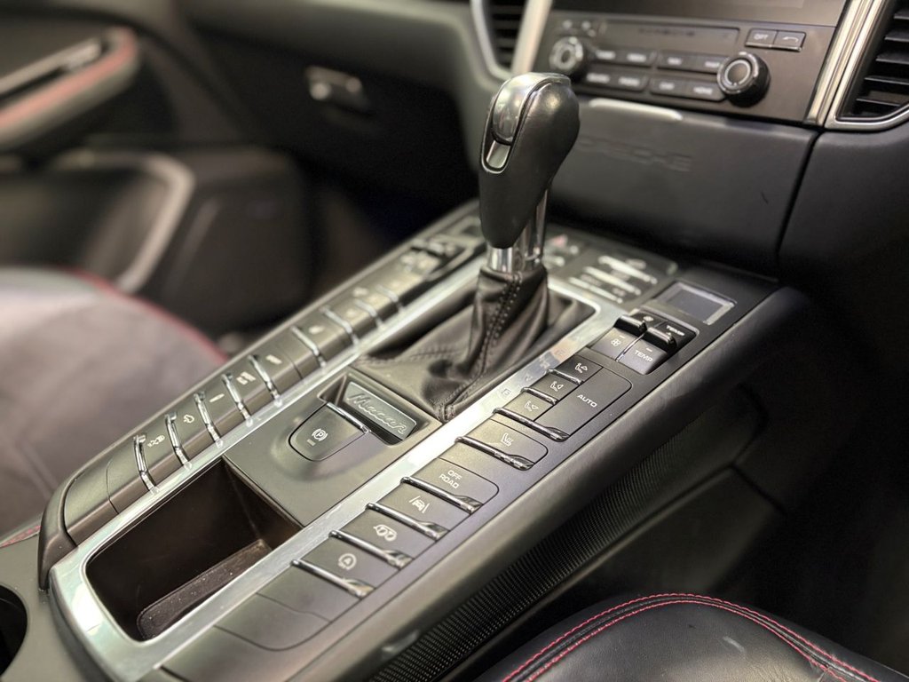 Used Porsche Macan 2018 for sale - 77498460: Photo 23