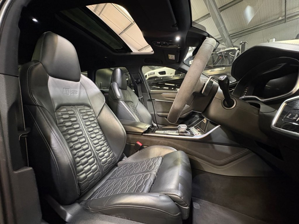 Used Audi RS6 2020 for sale - 77936633: Photo 30