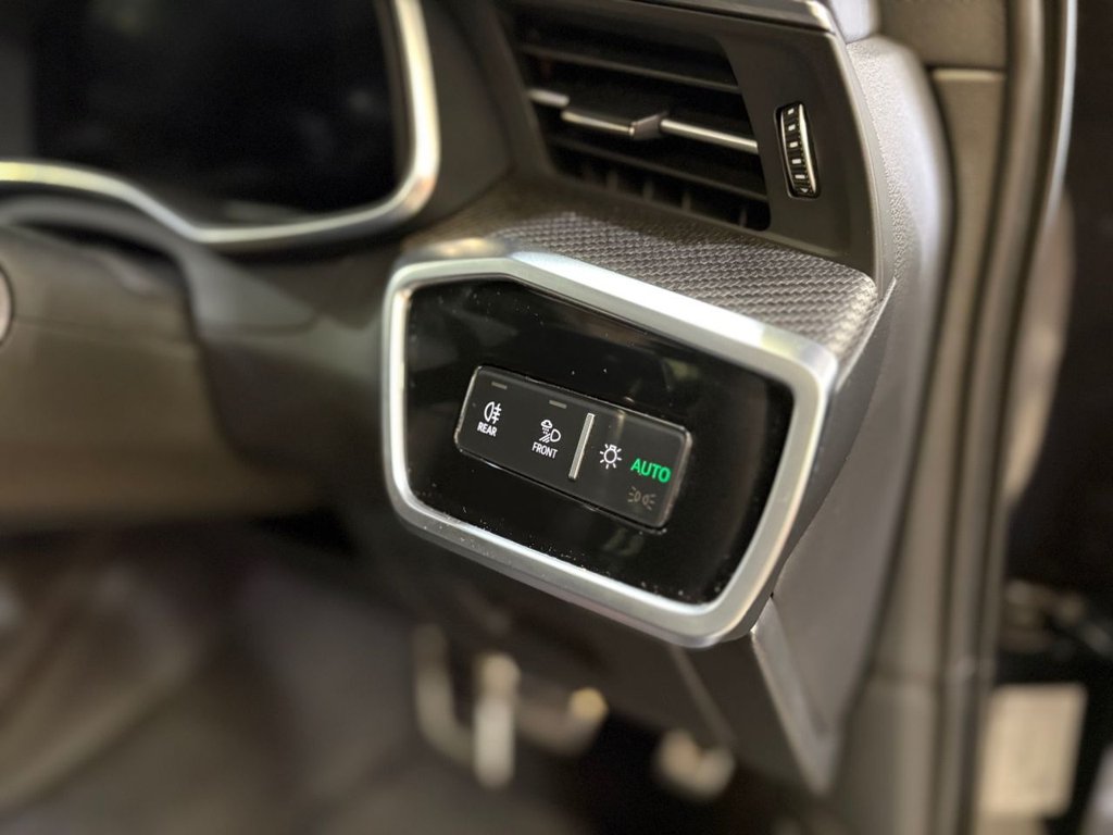 Used Audi RS6 2020 for sale - 77936633: Photo 33