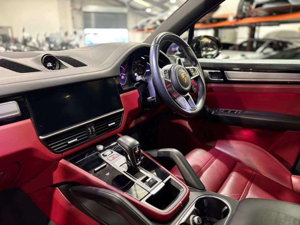 Used Porsche Cayenne 2023 for sale - 77835646: Photo 43