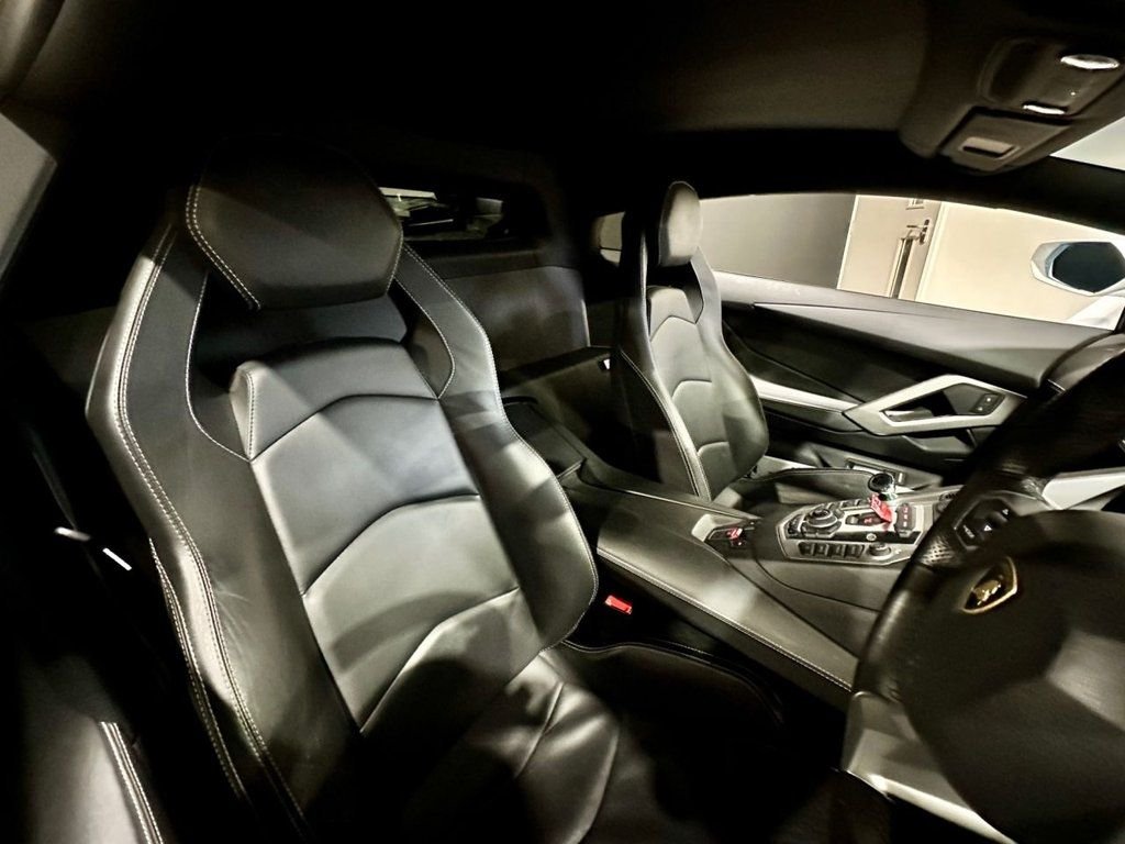 Used Lamborghini Aventador 2011 for sale - 77359866: Photo 17