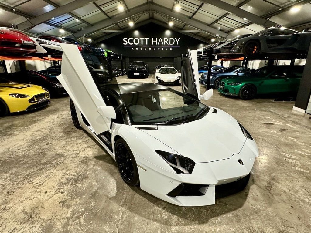Used Lamborghini Aventador 2011 for sale - 77359866: Photo 24