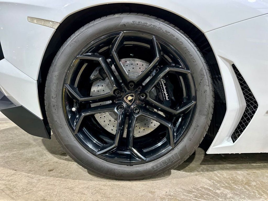 Used Lamborghini Aventador 2011 for sale - 77359866: Photo 7
