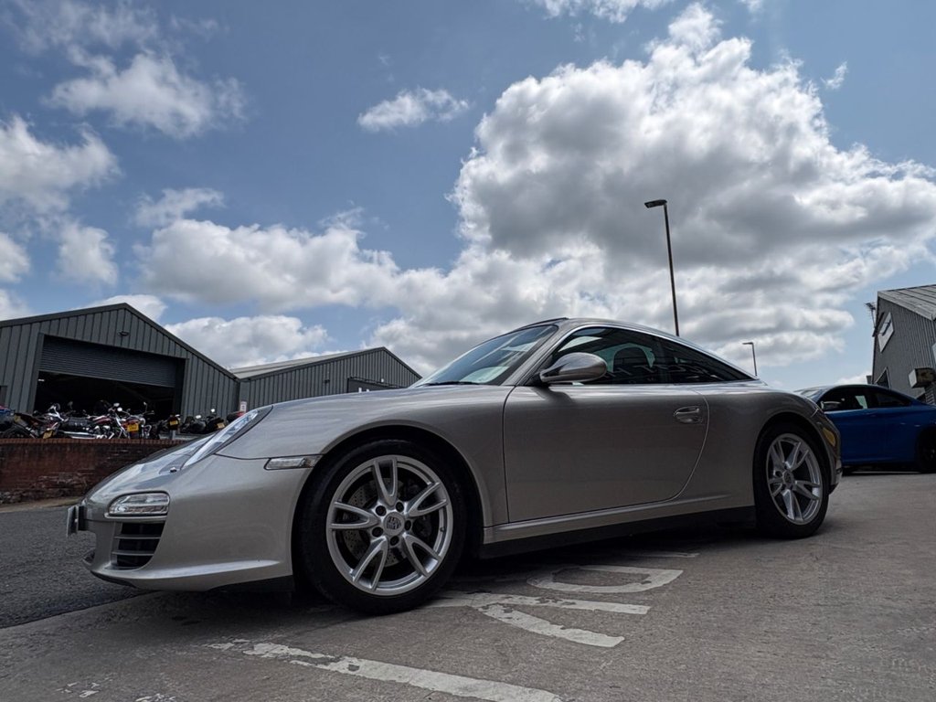 Used Porsche 911 2011 for sale - 77359861: Photo 17