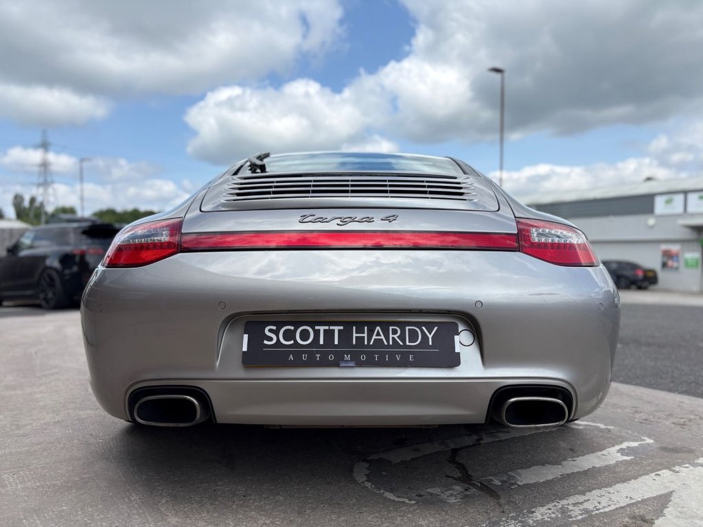 Used Porsche 911 2011 for sale - 77359861: Photo 22