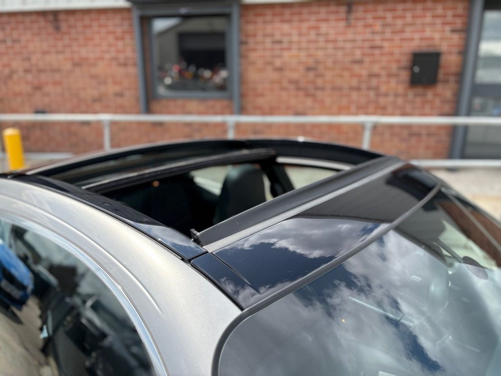 Used Porsche 911 2011 for sale - 77359861: Photo 39