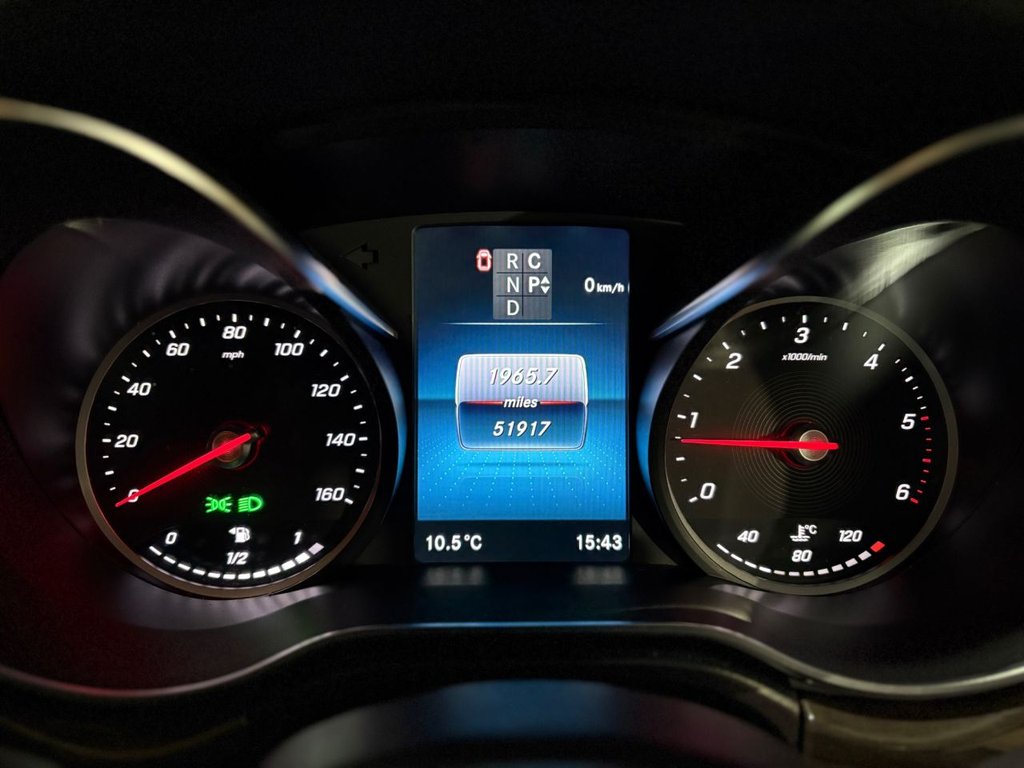 Used Mercedes-Benz V-Class 2022 for sale - 77355863: Photo 21