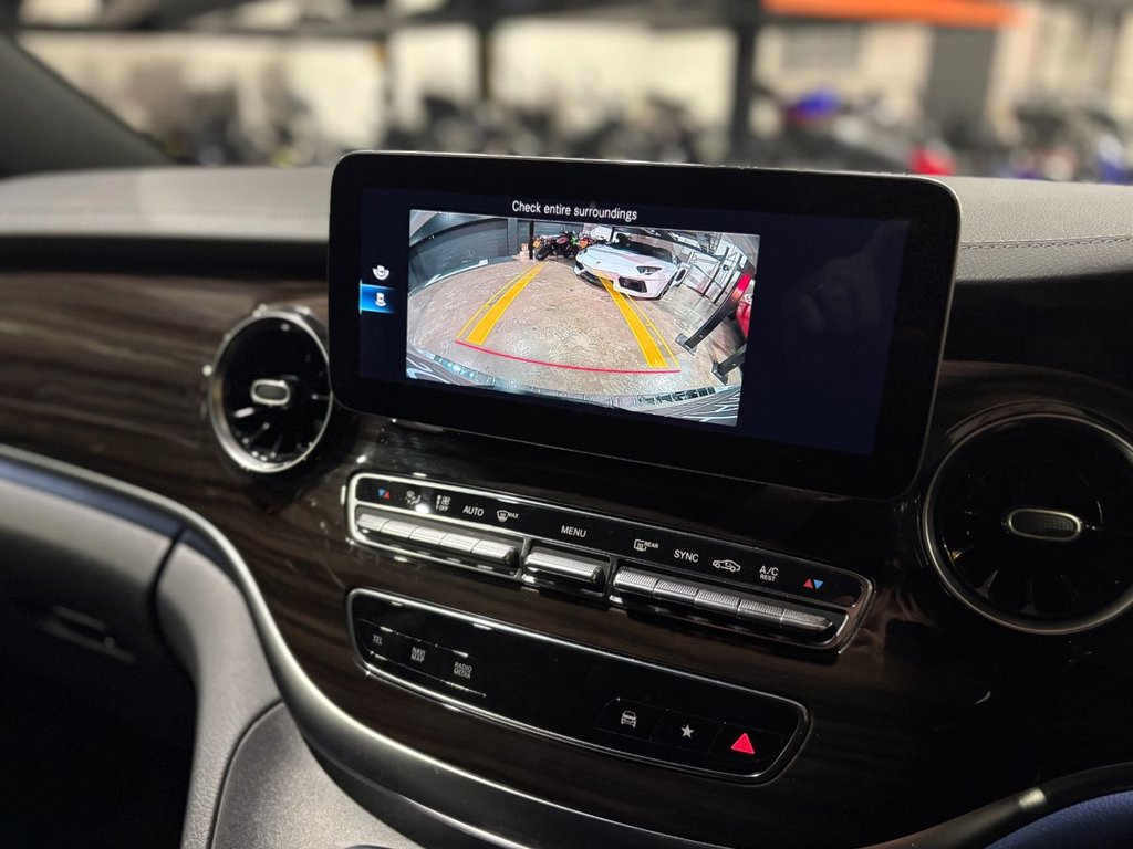 Used Mercedes-Benz V-Class 2022 for sale - 77355863: Photo 42