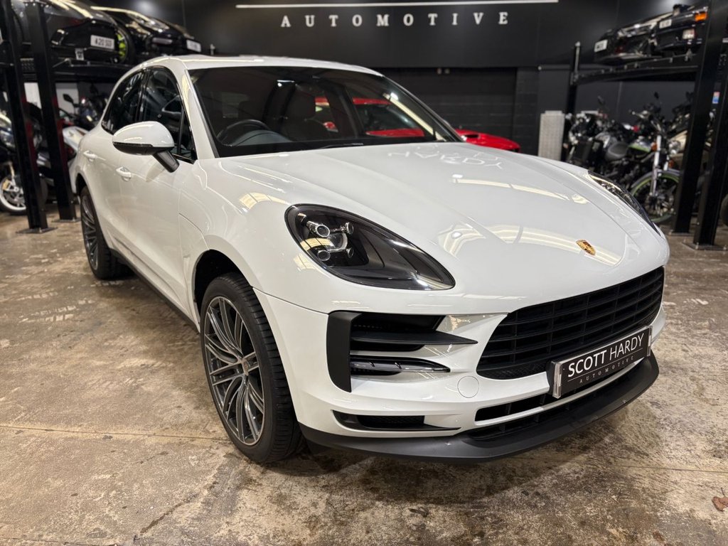 Used Porsche Macan 2020 for sale - 77359853: Photo 13
