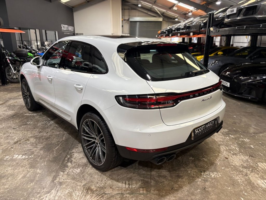 Used Porsche Macan 2020 for sale - 77359853: Photo 18