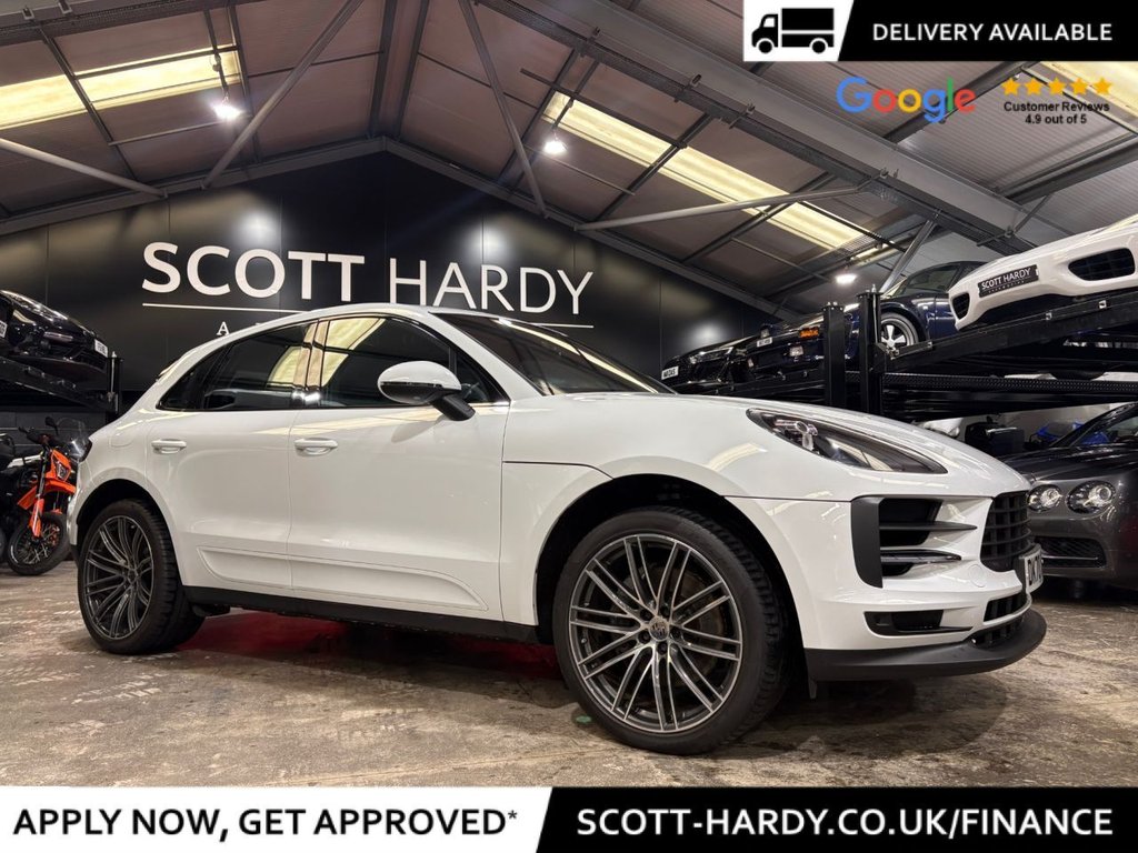 Used Porsche Macan 2020 for sale - 77359853: Photo 2