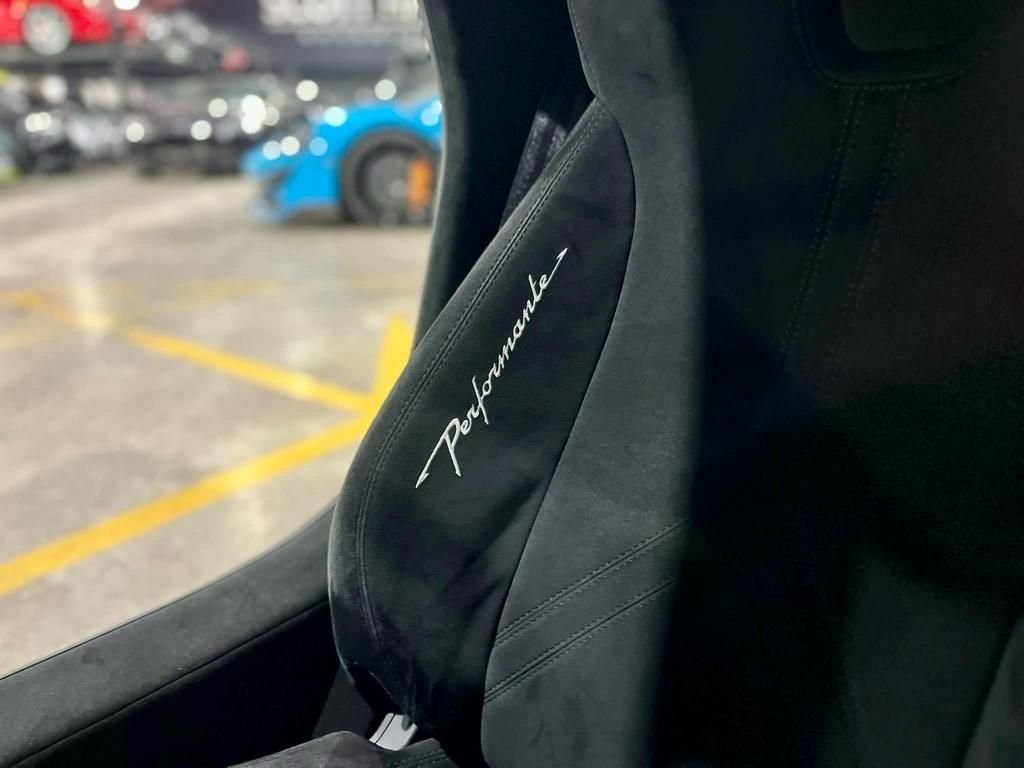 Used Lamborghini Huracan 2017 for sale - 77359859: Photo 31