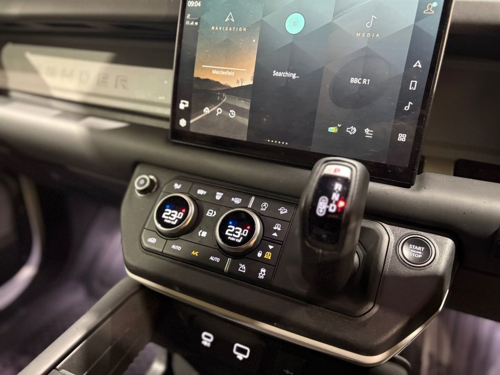 Used Land Rover Defender 2023 for sale - 77355936: Photo 33