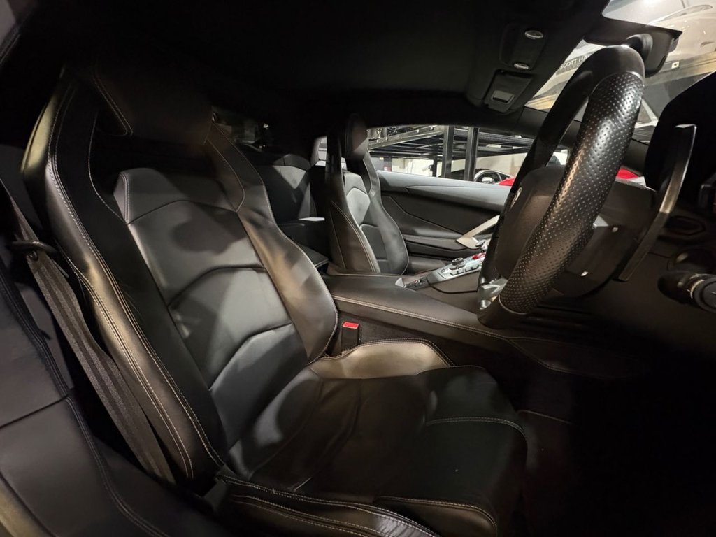 Used Lamborghini Aventador 2011 for sale - 77572097: Photo 26