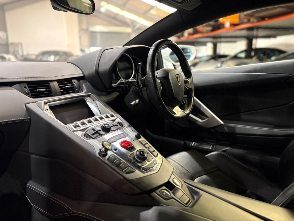 Used Lamborghini Aventador 2011 for sale - 77572097: Photo 27
