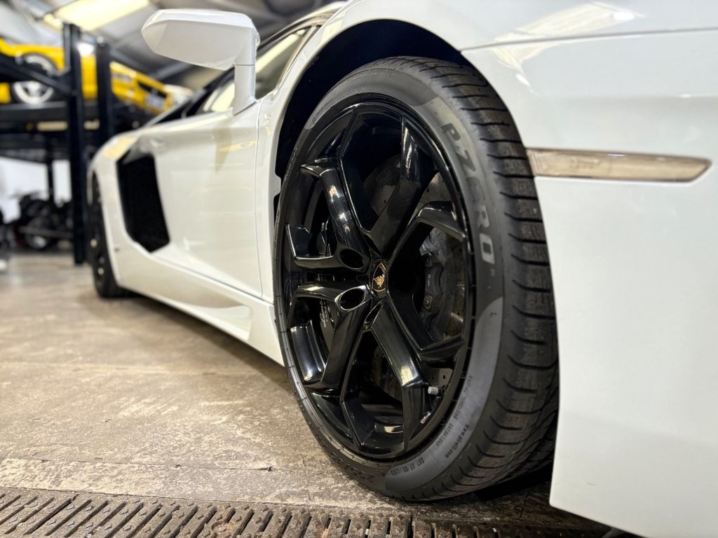 Used Lamborghini Aventador 2011 for sale - 77572097: Photo 33
