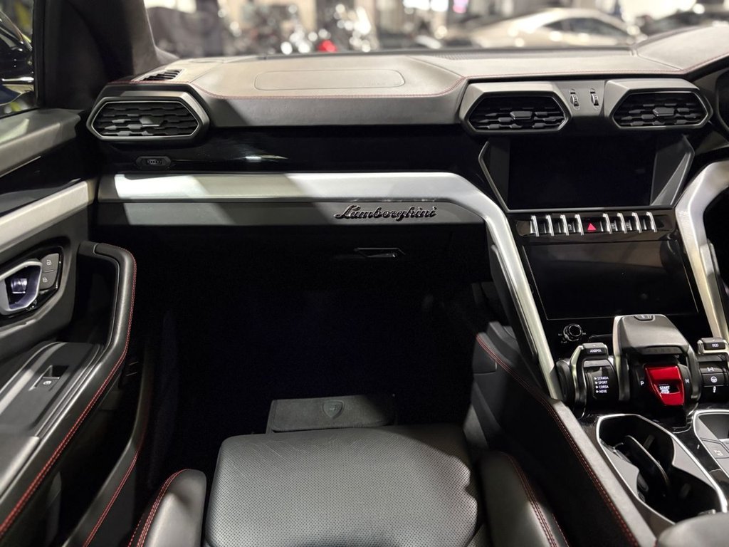 Used Lamborghini Urus 2019 for sale - 77499225: Photo 39