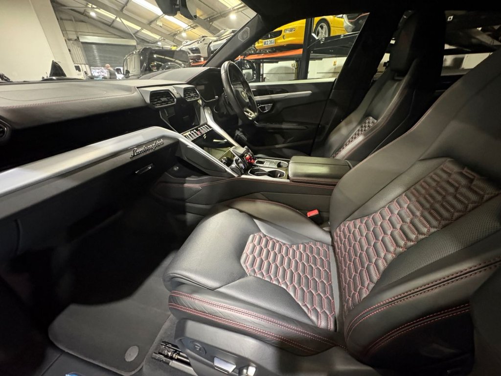 Used Lamborghini Urus 2019 for sale - 77499225: Photo 42