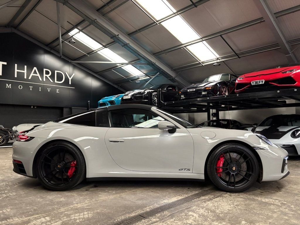 Used Porsche 911 2023 for sale - 77355728: Photo 14