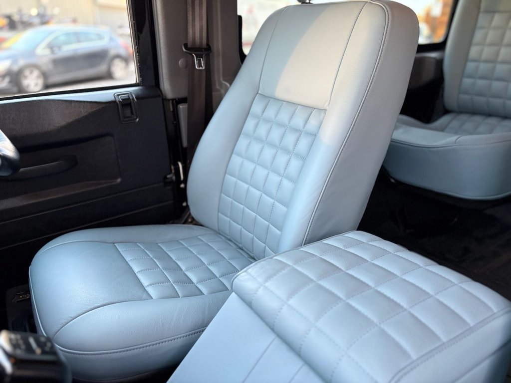 Used Land Rover Defender 2015 for sale - 77355953: Photo 34