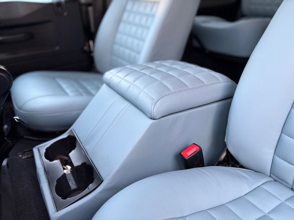 Used Land Rover Defender 2015 for sale - 77355953: Photo 37