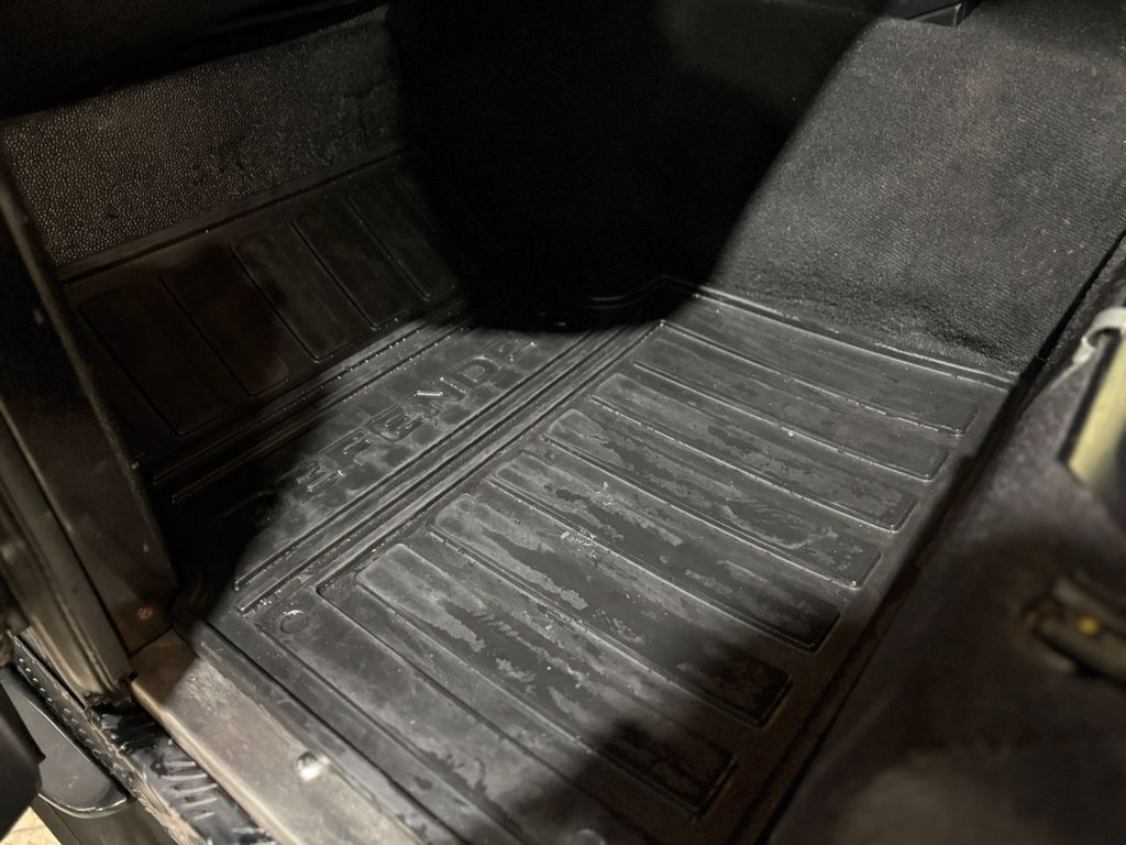 Used Land Rover Defender 2015 for sale - 77355953: Photo 43