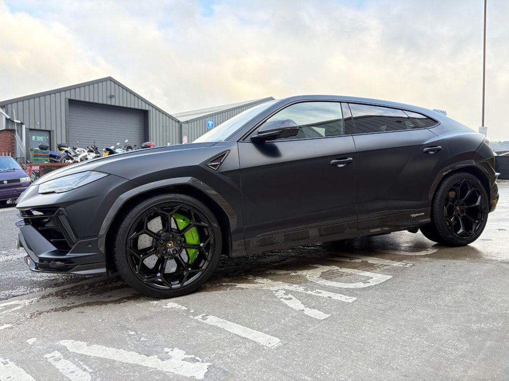 Used Lamborghini Urus 2023 for sale - 77408226: Photo 17