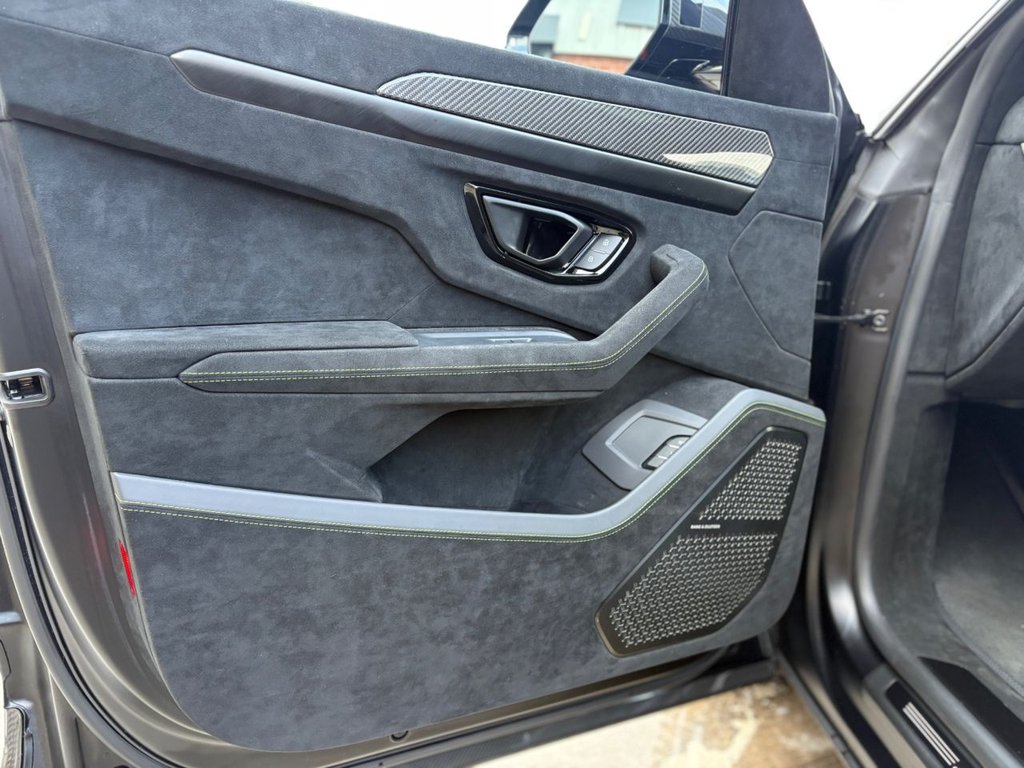 Used Lamborghini Urus 2023 for sale - 77408226: Photo 35