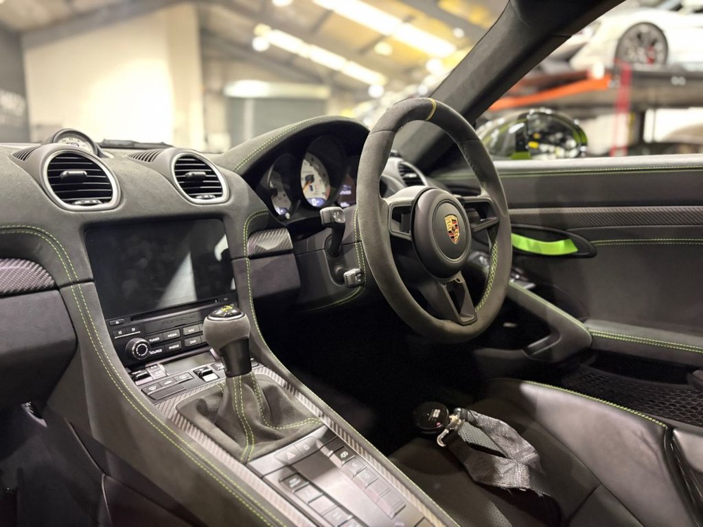 Used Porsche Cayman 2023 for sale - 77547474: Photo 46