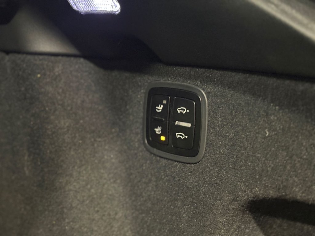 Used Porsche Macan 2023 for sale - 77384659: Photo 41