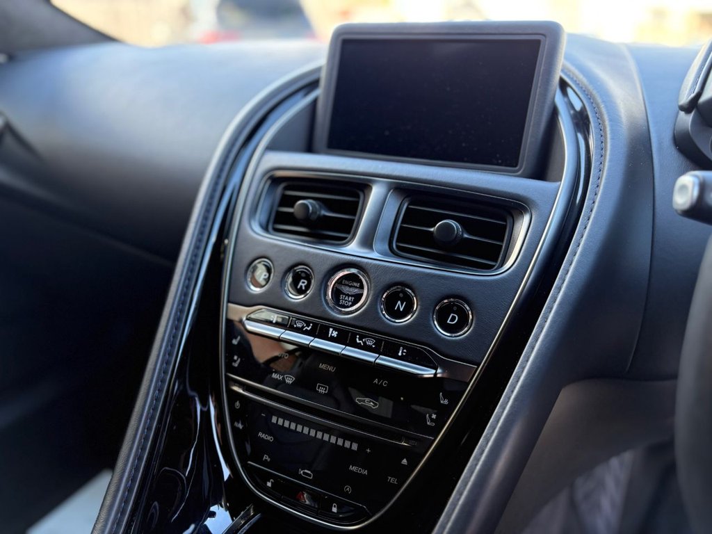 Used Aston Martin DBS 2019 for sale - 78224605: Photo 36