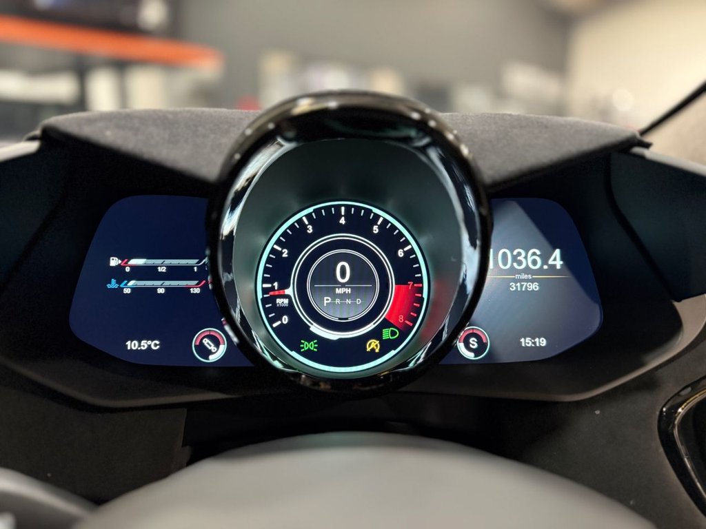 Used Aston Martin Vantage 2018 for sale - 78224618: Photo 25