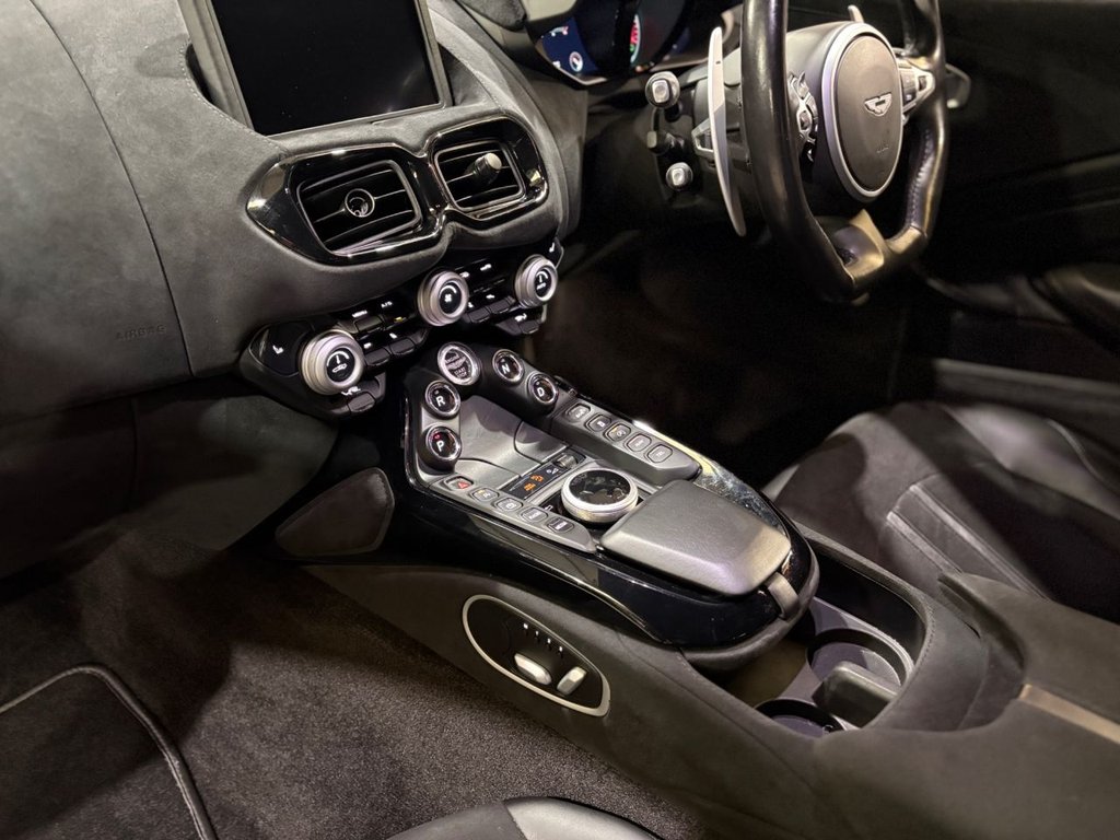 Used Aston Martin Vantage 2018 for sale - 78224618: Photo 33