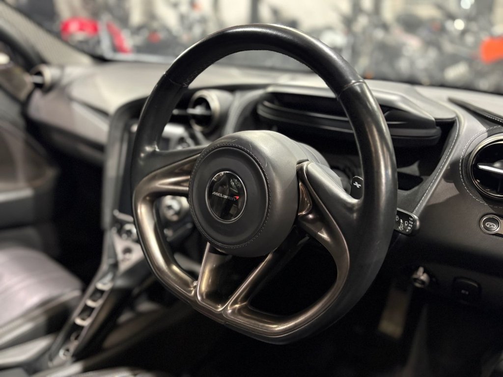 Used McLaren 720S 2017 for sale - 77356783: Photo 28