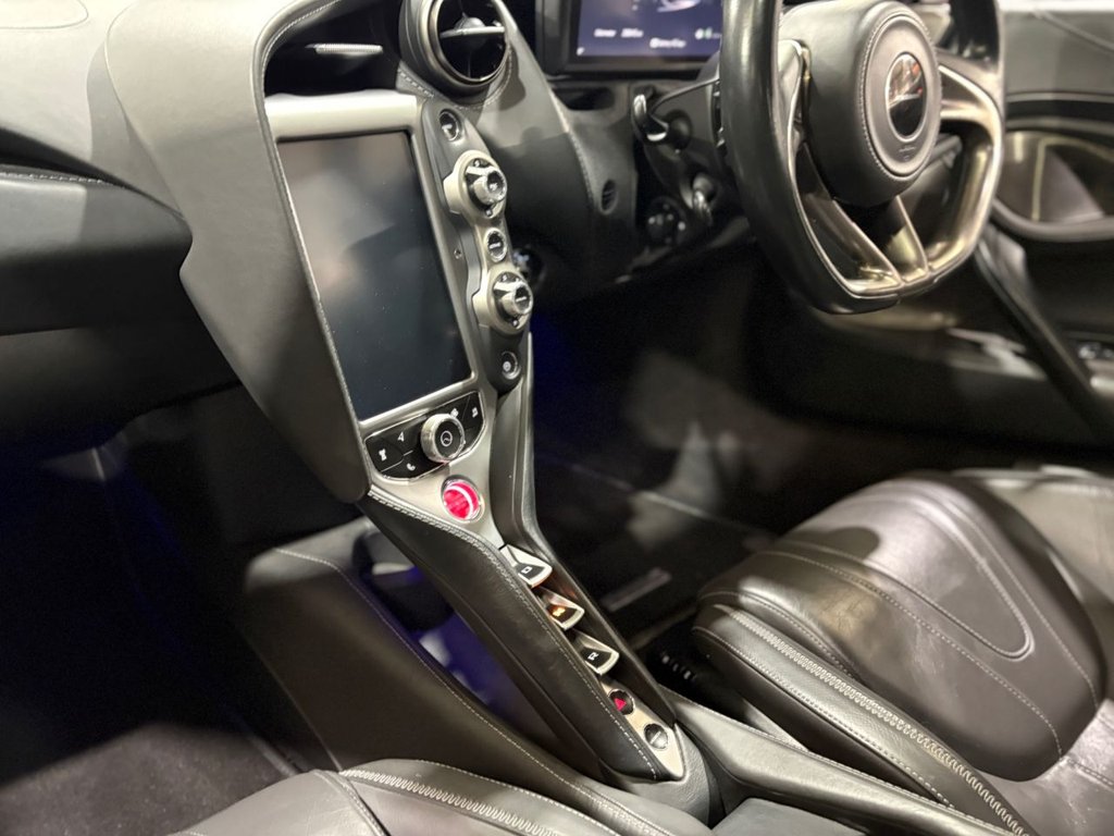 Used McLaren 720S 2017 for sale - 77356783: Photo 40