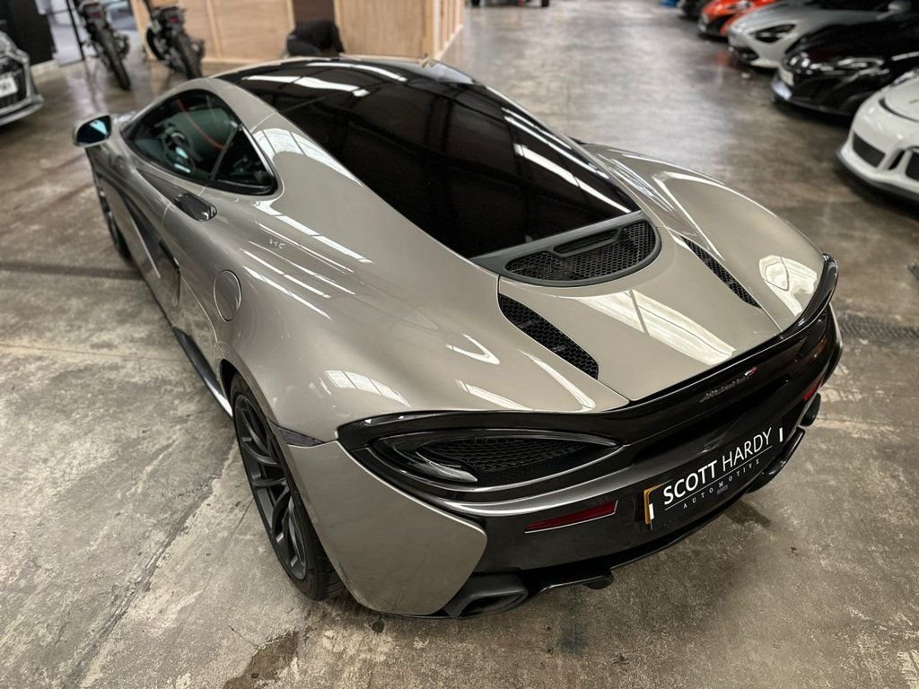 Used McLaren 570GT 2018 for sale - 77355631: Photo 14