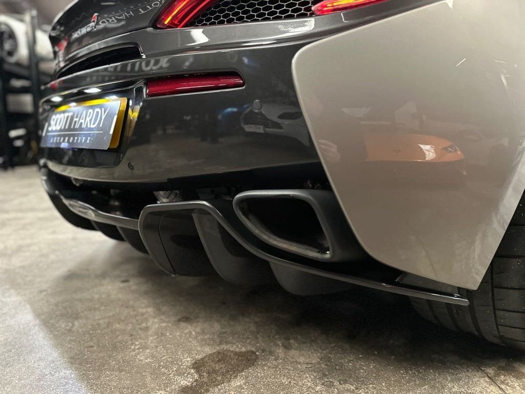 Used McLaren 570GT 2018 for sale - 77355631: Photo 37