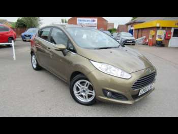 2013 (62) - 1.25 82 Zetec 5dr
