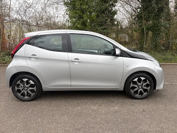 Used Toyota AYGO 2022 for sale - 77973154: Photo