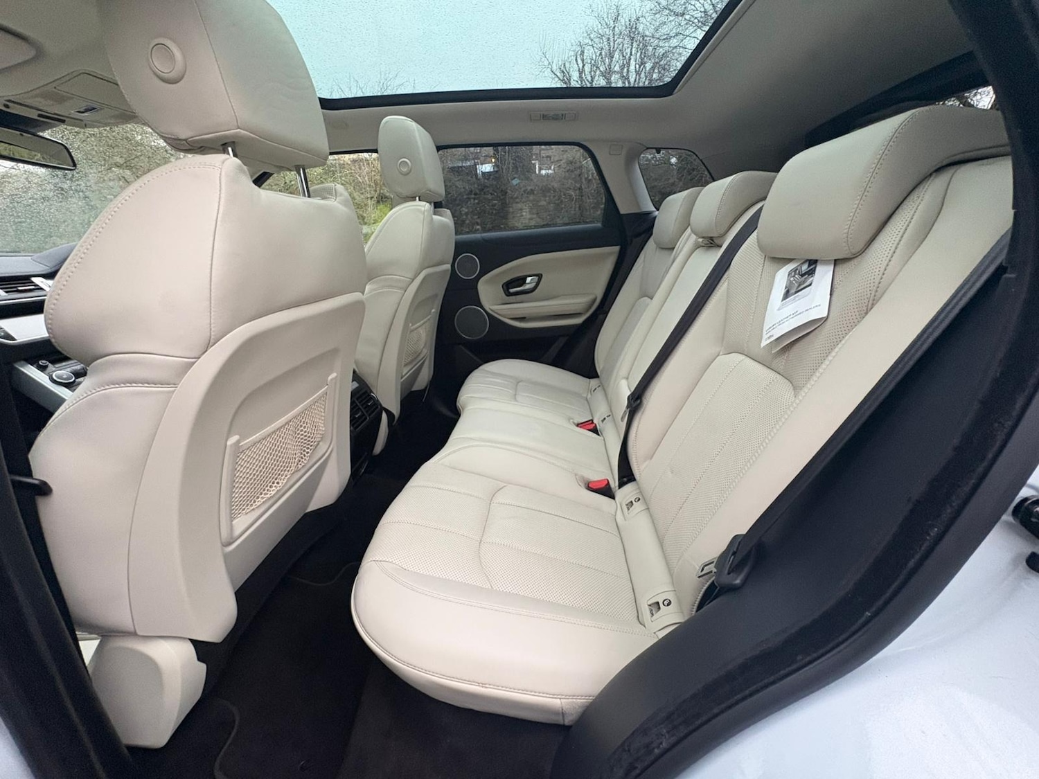 Used Land Rover Range Rover Evoque 2015 for sale - 76931130: Photo 6