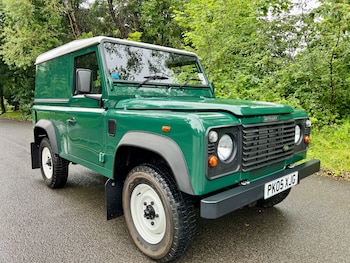 2005 (05) - 90 Td5 Hard Top