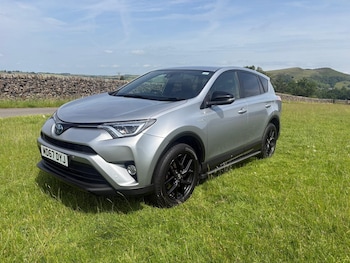 Used Toyota RAV4 2018 for sale - 78826002: Photo