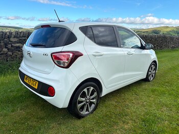 Used Hyundai i10 2019 for sale - 78894654: Photo