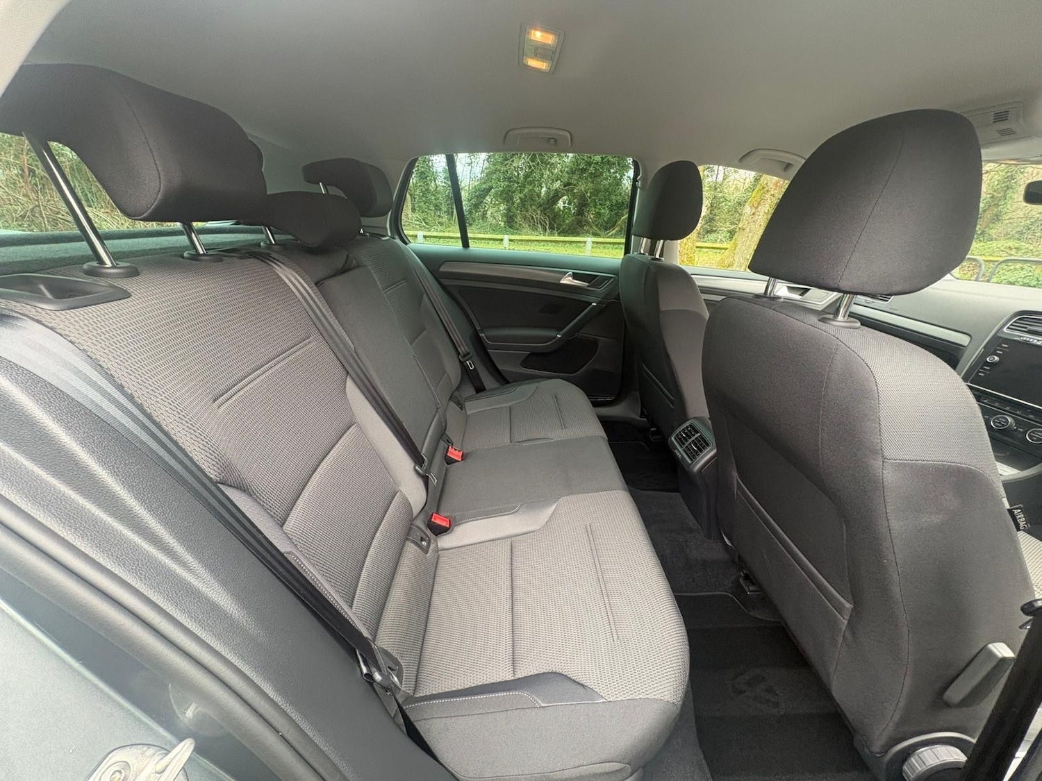 Used Volkswagen Golf 2020 for sale - 77374073: Photo 10