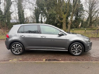 Used Volkswagen Golf 2020 for sale - 77374073: Photo