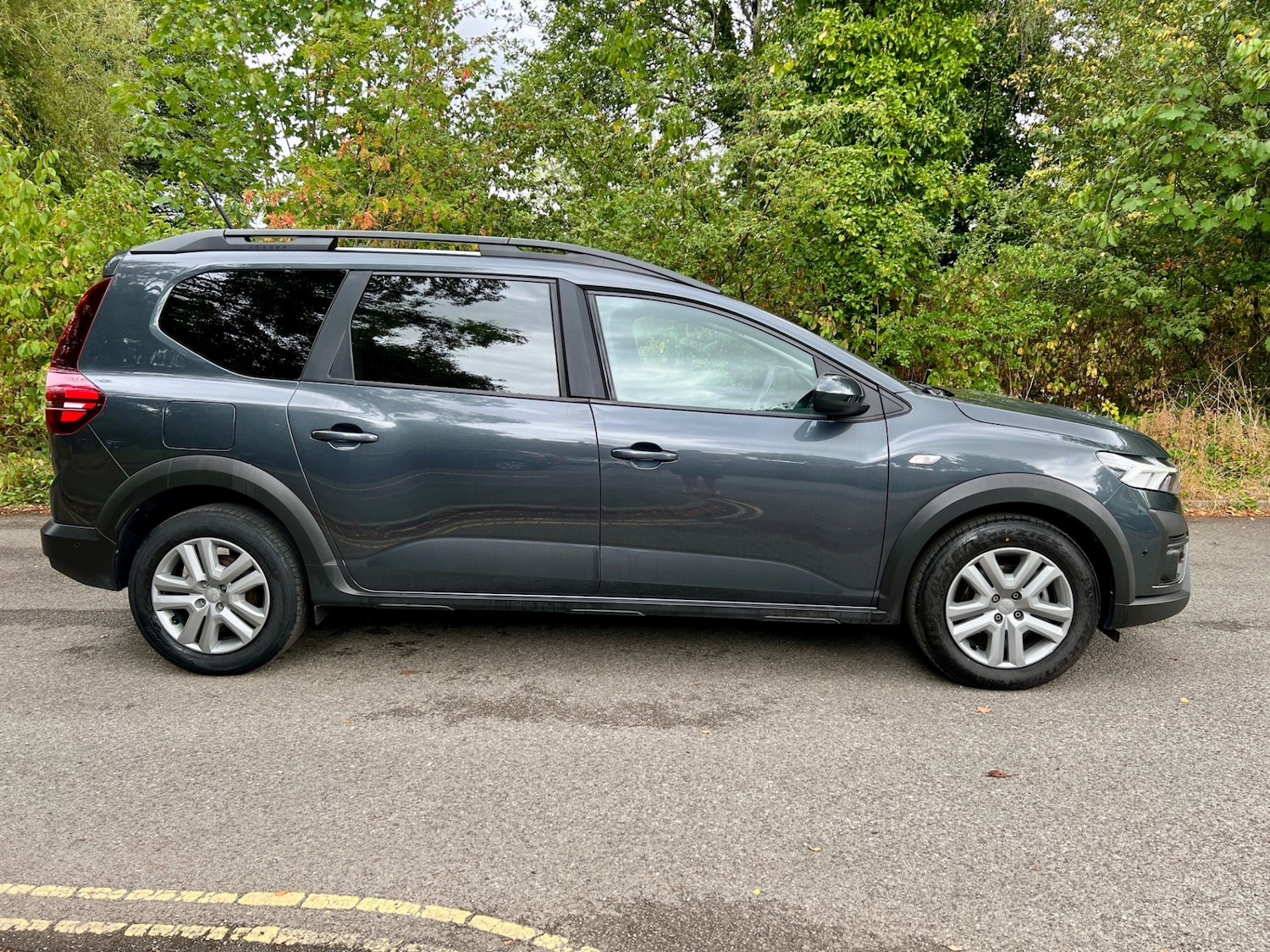 Used Dacia Jogger 2023 for sale - 75566791: Photo 2