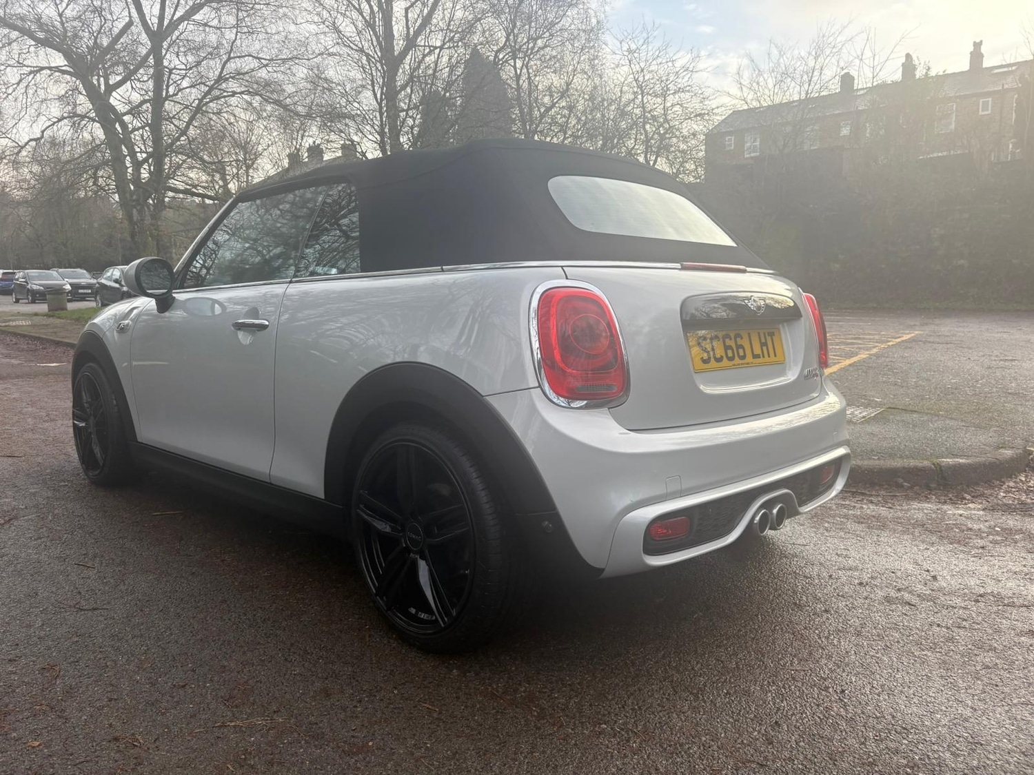 Used MINI Convertible 2016 for sale - 76931121: Photo 4