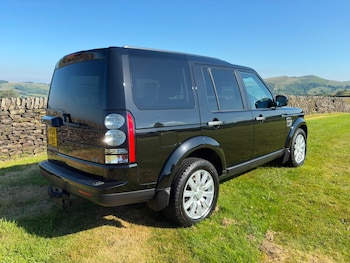 Used Land Rover Discovery 2014 for sale - 79017423: Photo