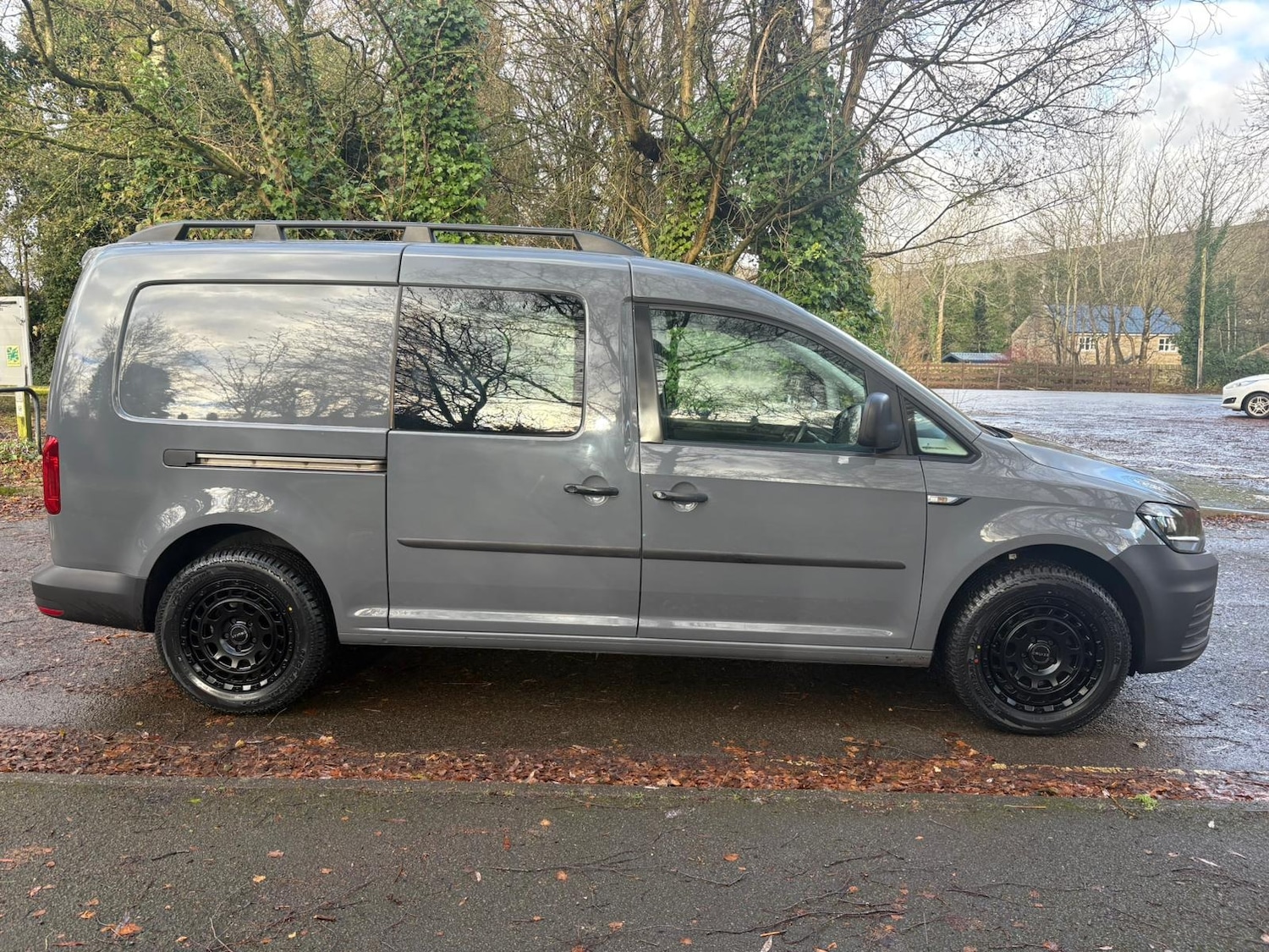 Used Volkswagen Caddy Maxi 2018 for sale - 76662814: Photo 3