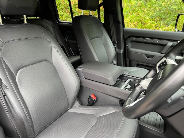 Used Land Rover Defender 2022 for sale - 75262318: Photo 9